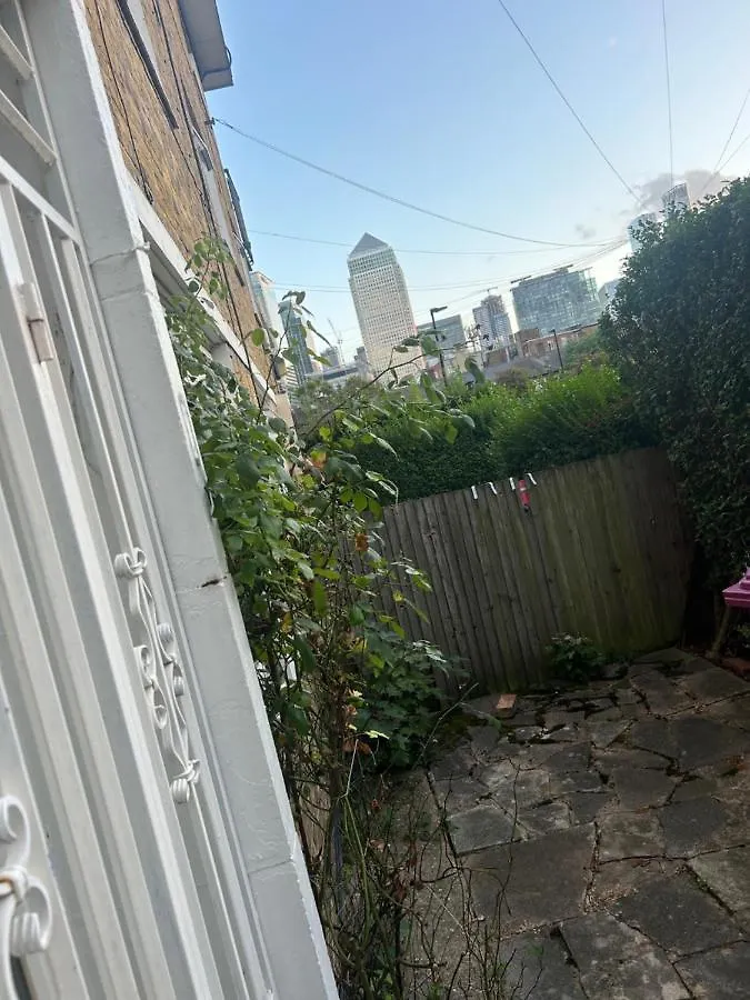 Spacious Bright Double Room London